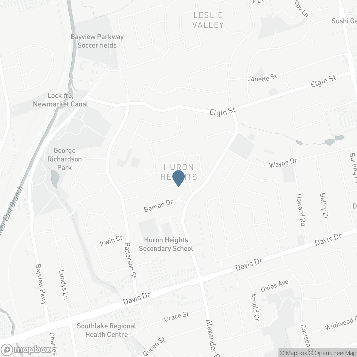 781 PAM CRESCENT, Newmarket, Ontario L3Y 5B7